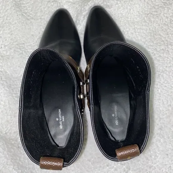 Authentic Louis Vuitton Black Leather Rhopsody Ankle Boots(Size 38.5/8.5) - Picture 10 of 17